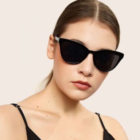 Sorte solbriller damer
