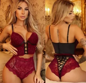 Blonde truse og BH sexy lace panties and bustier red