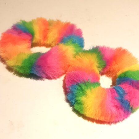 Regnbuefarget hårstrikk