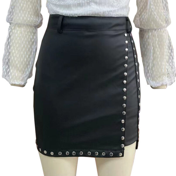 Leather skirt black