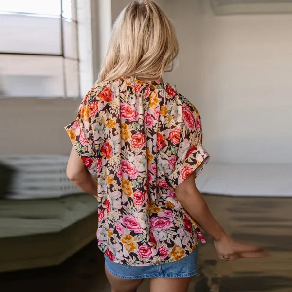 Bluse med rose mønster b