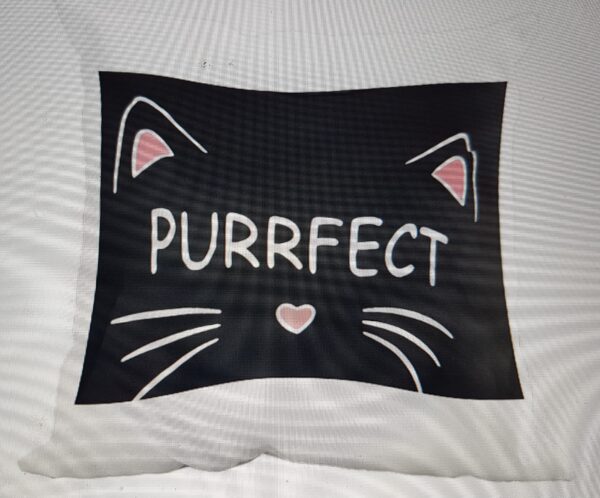 Pyntepute katt ansikt trykk hvit